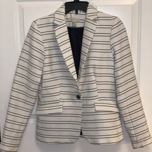 Womens striped suit jacket (s)